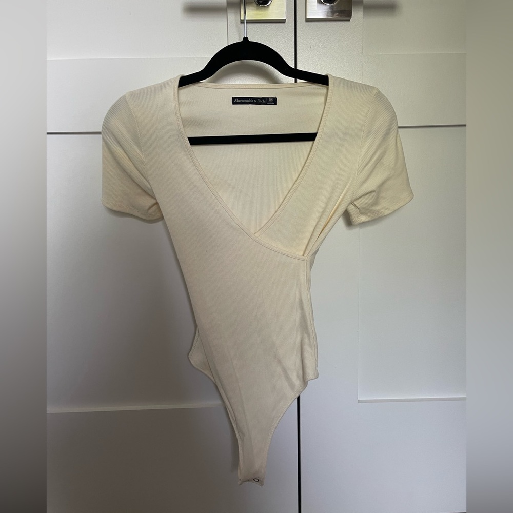 Low Neck Bodysuit